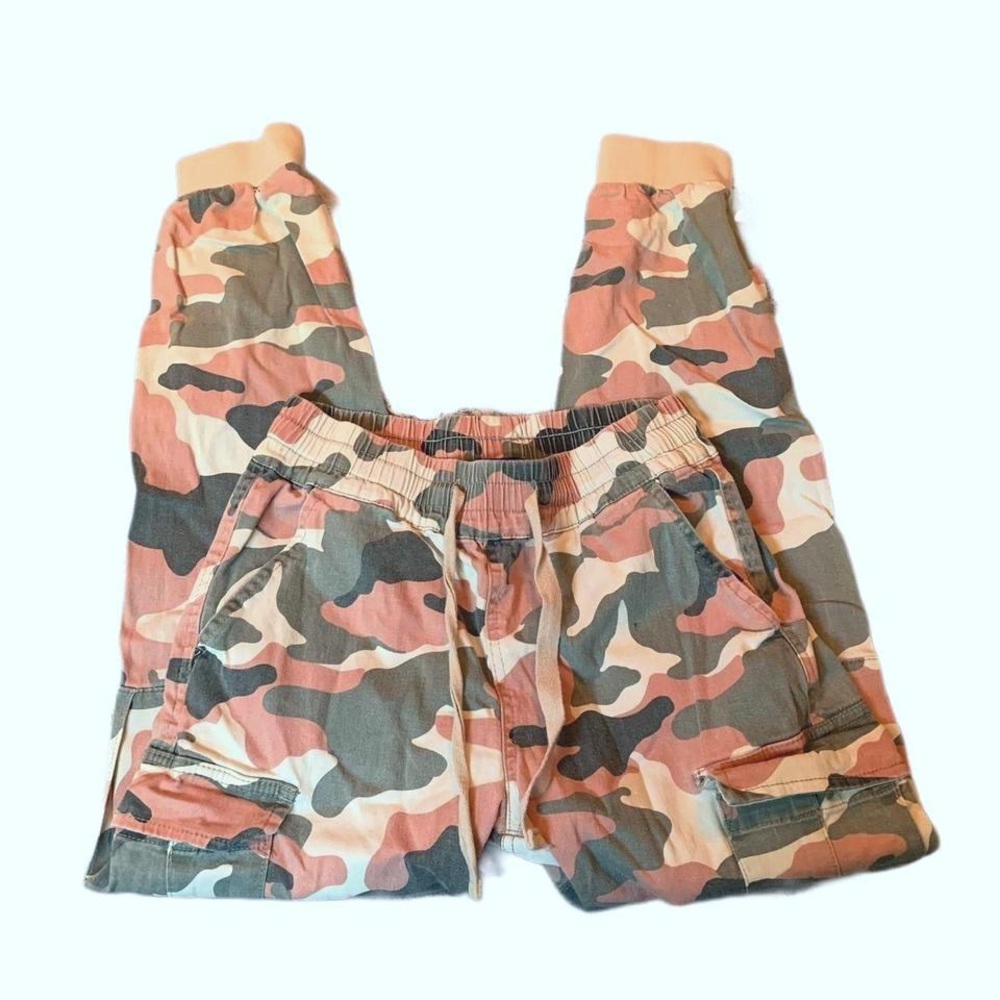 Pink & grey camouflage Pants